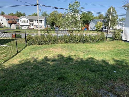 1 Cassandra Drive, Dartmouth, NS 