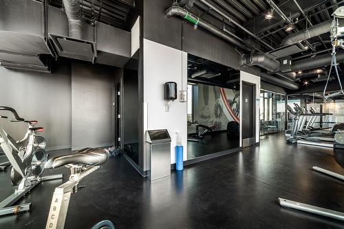 Salle d'exercice - 1204-1085 Rue Smith, Montréal (Le Sud-Ouest), QC - Indoor Photo Showing Gym Room