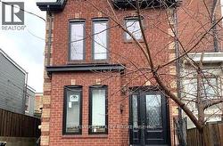 1 GIVINS STREET  Toronto, ON M6J 2X5