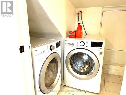 1 Givins Street, Toronto, ON - Indoor Photo Showing Laundry Room