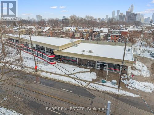 223 1/2 Borden Street, Toronto, ON - Outdoor