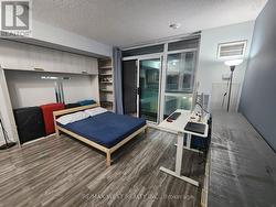 233 - 600 FLEET STREET  Toronto, ON M5V 1B7