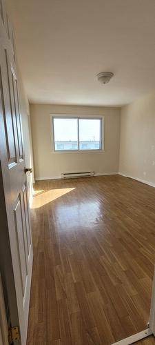 Bedroom - 4717 Rue De Colombey, Montréal (Saint-Léonard), QC - Indoor Photo Showing Other Room