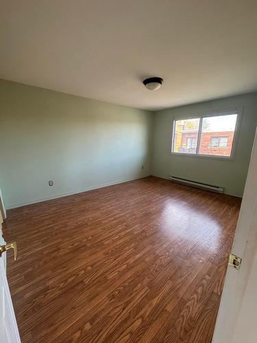 Bedroom - 4717 Rue De Colombey, Montréal (Saint-Léonard), QC - Indoor Photo Showing Other Room