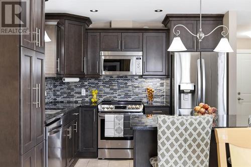 17 Konkin Ave, Sault Ste. Marie, ON - Indoor Photo Showing Kitchen With Upgraded Kitchen