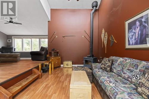 1856 F & G Line Rd, Richards Landing, ON - Indoor