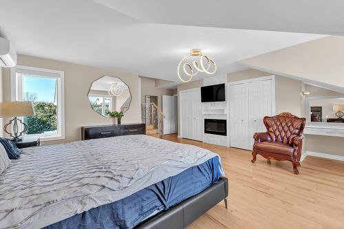 Chambre à coucher principale - 8 Rue Picasso, Notre-Dame-De-L'Île-Perrot, QC - Indoor Photo Showing Bedroom