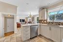 Cuisine - 8 Rue Picasso, Notre-Dame-De-L'Île-Perrot, QC  - Indoor Photo Showing Kitchen 