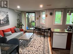 129 OCTOBER LANE  Aurora, ON L4G 7A1