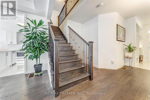 609 Mika Street, Innisfil, ON - Indoor Photo Showing Other Room