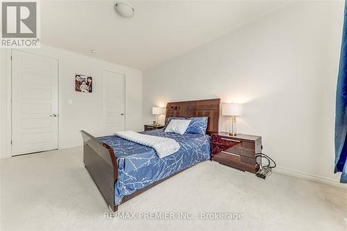 609 Mika Street, Innisfil, ON - Indoor Photo Showing Bedroom