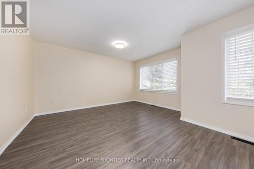 289 - 23 Observatory Lane, Richmond Hill, ON - Indoor Photo Showing Other Room