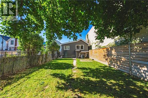 24 Rowanwood Street, Hamilton, ON - Outdoor