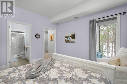 402 - 391B Manitoba Street, Bracebridge (Macaulay), ON - Indoor Photo Showing Bedroom
