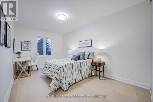 10 - 590 Sandhurst Circle, Toronto, ON - Indoor Photo Showing Bedroom