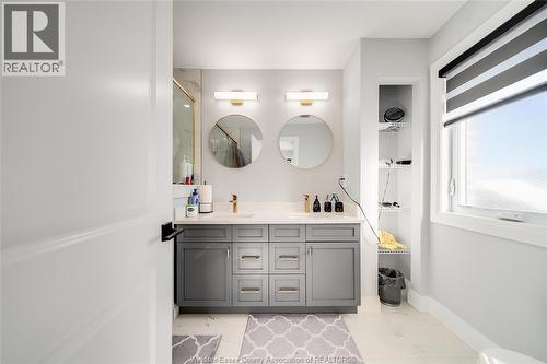 4433 Belmont, Comber, ON - Indoor Photo Showing Laundry Room