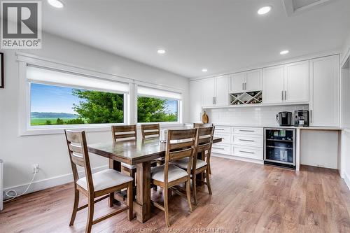 833 Talbot Road East, Leamington, ON - Indoor Photo Showing Dining Room