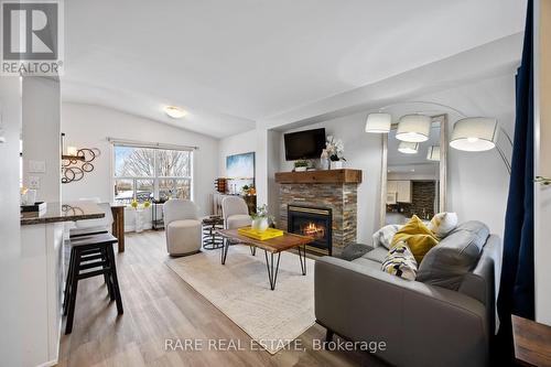78 Mainprize Crescent, East Gwillimbury, ON - Indoor Photo Showing Living Room With Fireplace