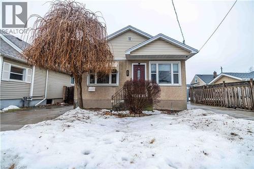 35 Charles Avenue, St. Catharines, ON - Outdoor With Facade