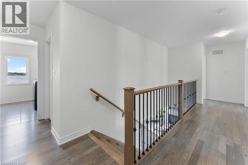 229 Vanilla Trail, Thorold, ON - Indoor Photo Showing Other Room