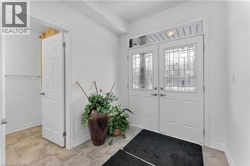 229 Vanilla Trail, Thorold, ON - Indoor Photo Showing Other Room