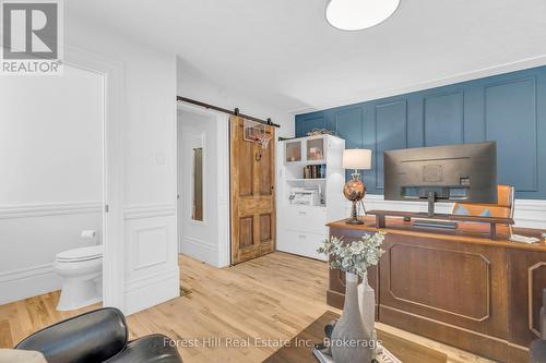 161 Herbert Street, Waterloo, ON - Indoor