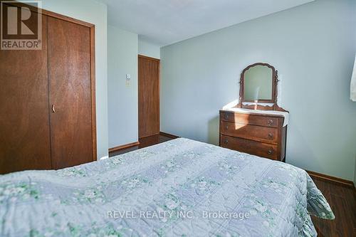 213 Rekela Street N, Timmins (Porcupine - West), ON - Indoor Photo Showing Bedroom