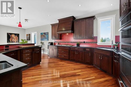 1641 Bearhill Road, Ottawa, ON - Indoor Photo Showing Kitchen