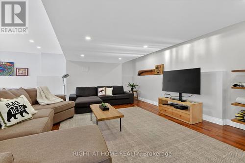 1641 Bearhill Road, Ottawa, ON - Indoor