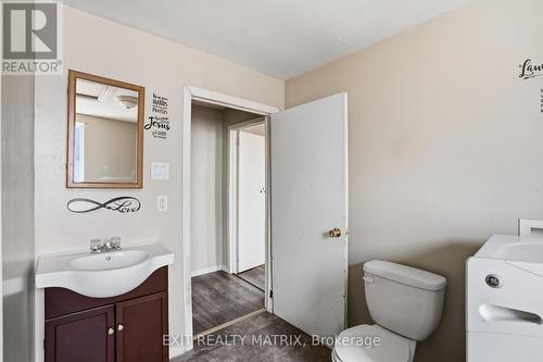 972 Main Street E, Hawkesbury, ON - Indoor Photo Showing Bathroom