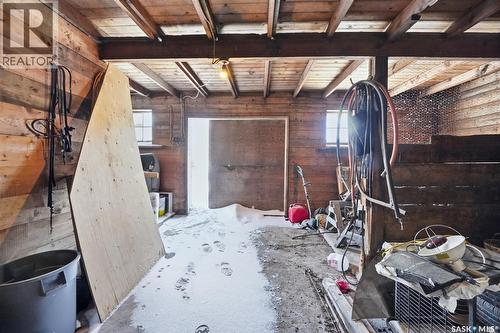 Lomaszkiewicz Acreage, Aberdeen Rm No. 373, SK - Indoor