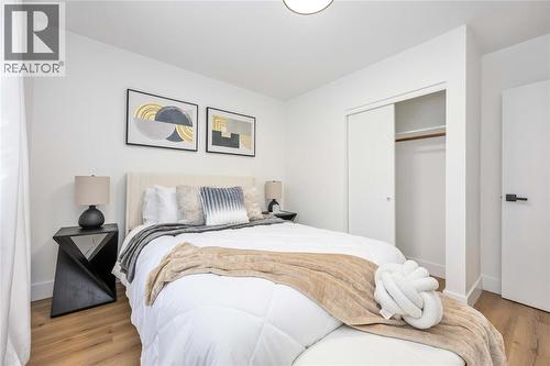 924 London Road, Sarnia, ON - Indoor Photo Showing Bedroom