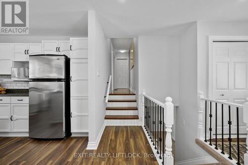 1018 Meadowview Road, Kawartha Lakes (Omemee), ON - Indoor