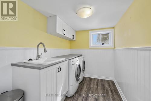 1018 Meadowview Road, Kawartha Lakes (Omemee), ON - Indoor Photo Showing Laundry Room