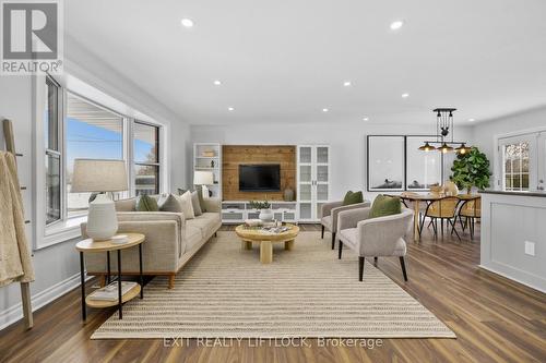 1018 Meadowview Road, Kawartha Lakes (Omemee), ON - Indoor Photo Showing Living Room