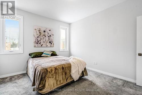 52 Charter Creek Court, St. Thomas, ON - Indoor Photo Showing Bedroom