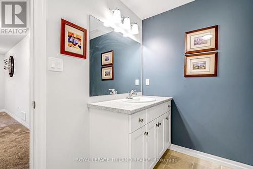 52 Charter Creek Court, St. Thomas, ON - Indoor Photo Showing Bathroom