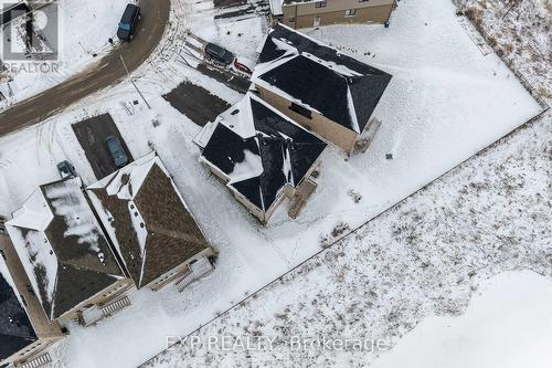 229 Vanilla Trail, Thorold (Rolling Meadows), ON - Outdoor