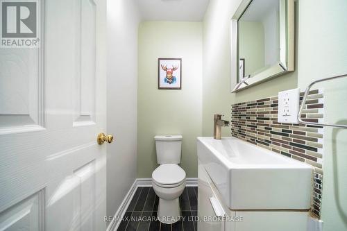 90 Mary Street, Niagara-On-The-Lake (Town), ON - Indoor Photo Showing Bathroom