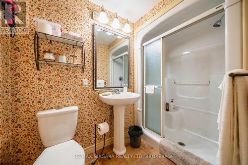 90 Mary Street, Niagara-On-The-Lake (Town), ON - Indoor Photo Showing Bathroom