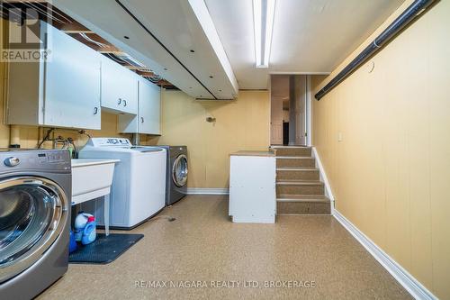 90 Mary Street, Niagara-On-The-Lake (Town), ON - Indoor Photo Showing Laundry Room