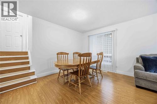 929 Assiniboine Crescent, Sarnia, ON - Indoor