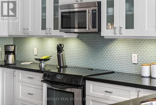 69 Manor Road E, Toronto, ON - Indoor Photo Showing Kitchen With Upgraded Kitchen