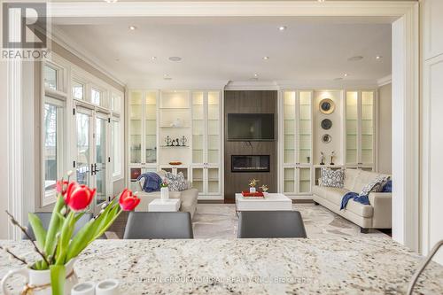 669 Bedford Park Avenue, Toronto, ON - Indoor