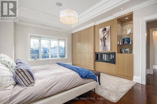 669 Bedford Park Avenue, Toronto, ON - Indoor Photo Showing Bedroom