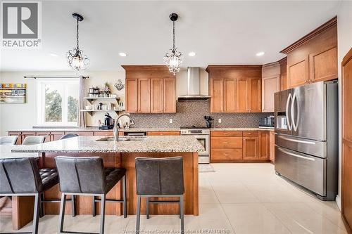 12337 Candlewood Drive, Tecumseh, ON - Indoor Photo Showing Kitchen With Upgraded Kitchen