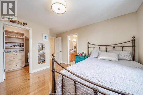 12337 Candlewood Drive, Tecumseh, ON - Indoor Photo Showing Bedroom