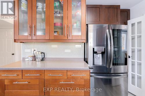 104 Stuart Street, Whitchurch-Stouffville, ON - Indoor Photo Showing Kitchen