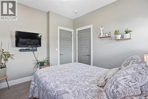 311 Mahabir Court, Saskatoon, SK - Indoor Photo Showing Bedroom