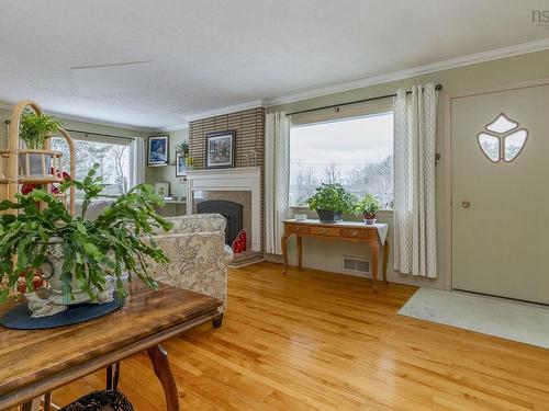 5442 Highway 2, Grand Lake, NS 